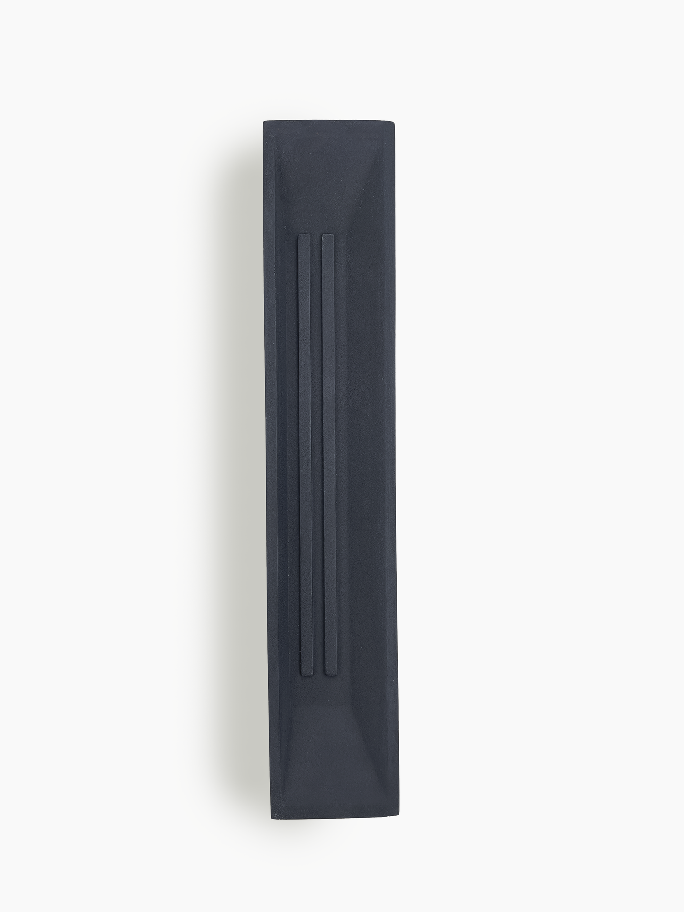 L - BLACK